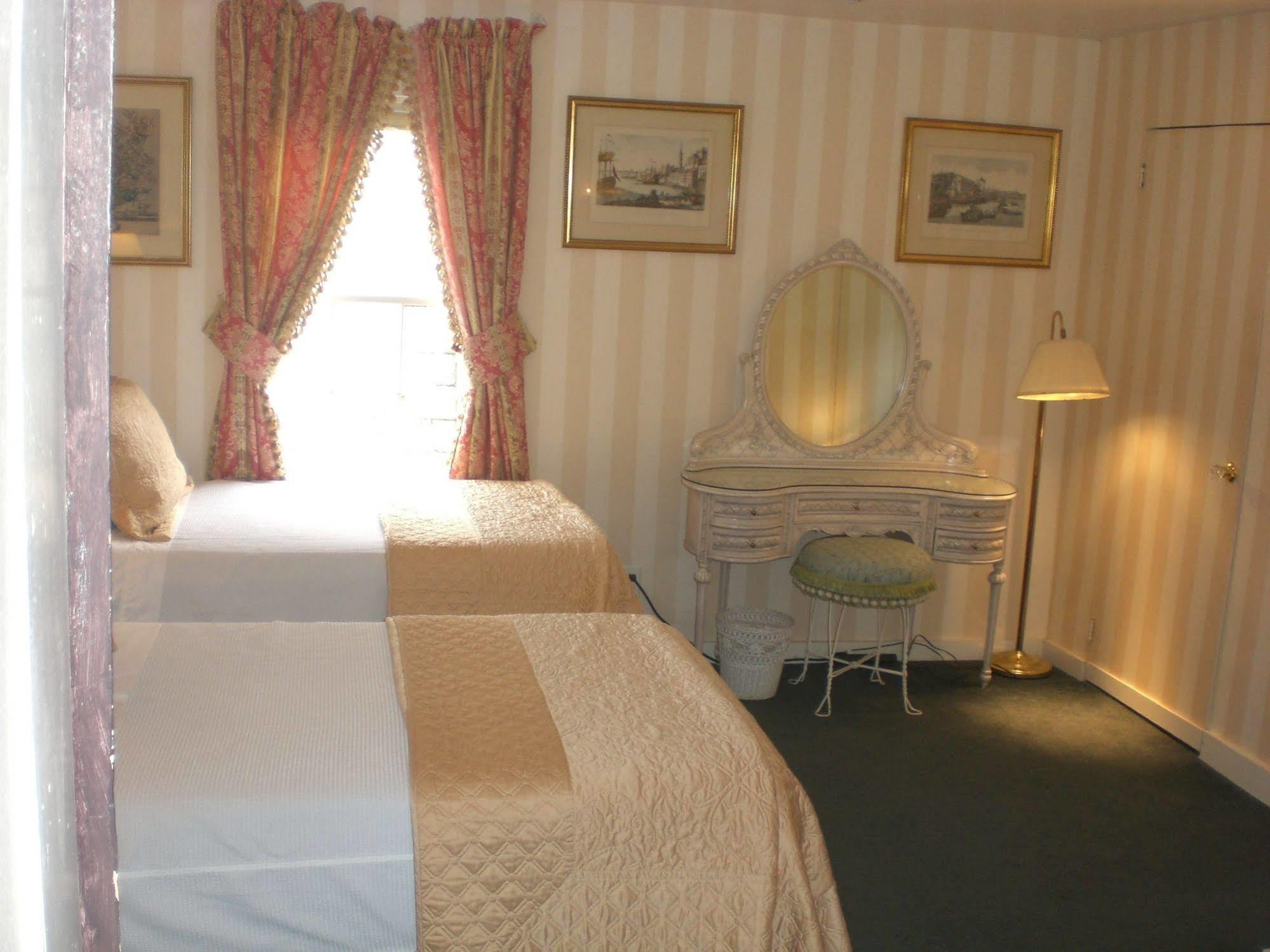 Bed and Breakfast Samuel Durfee House à Tour de Tour de Newport Chambre photo